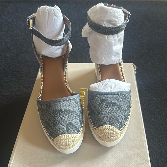 🆕Women Franco Sarto Denim Espadrille Wedge Sandals Size 7.5 - Picture 1 of 12